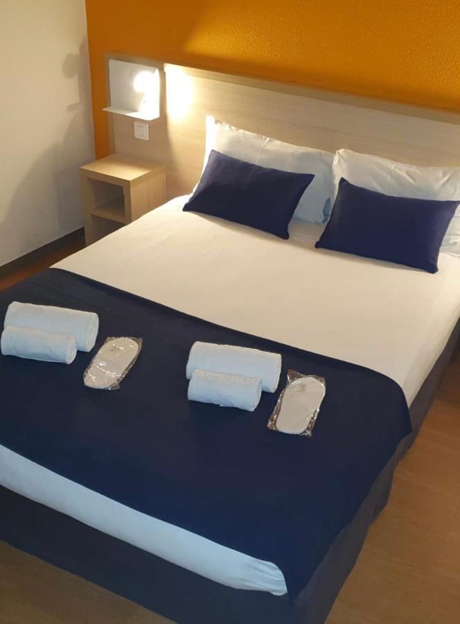 Budget Hotel Melun Sud - Dammarie Les Lys Eksteriør bilde
