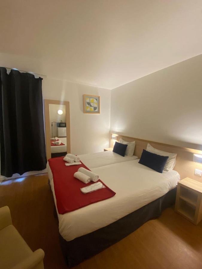 Budget Hotel Melun Sud - Dammarie Les Lys Eksteriør bilde