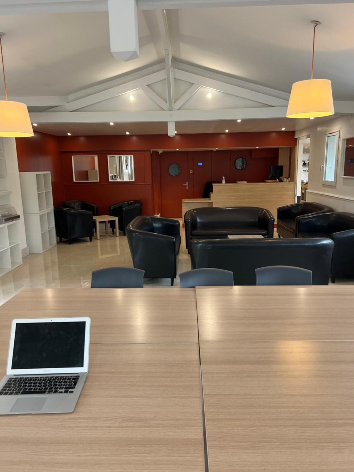 Budget Hotel Melun Sud - Dammarie Les Lys Eksteriør bilde