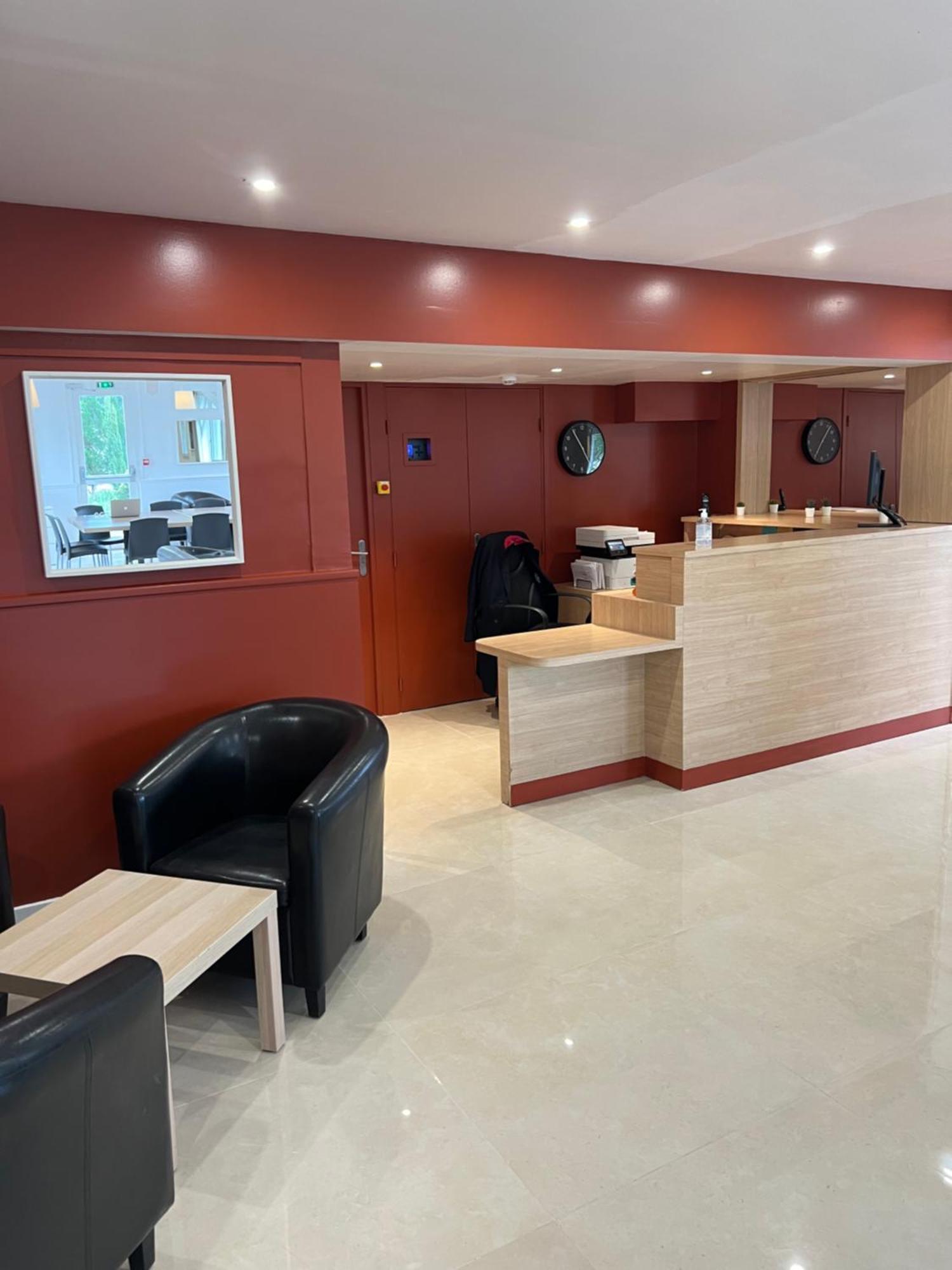 Budget Hotel Melun Sud - Dammarie Les Lys Eksteriør bilde