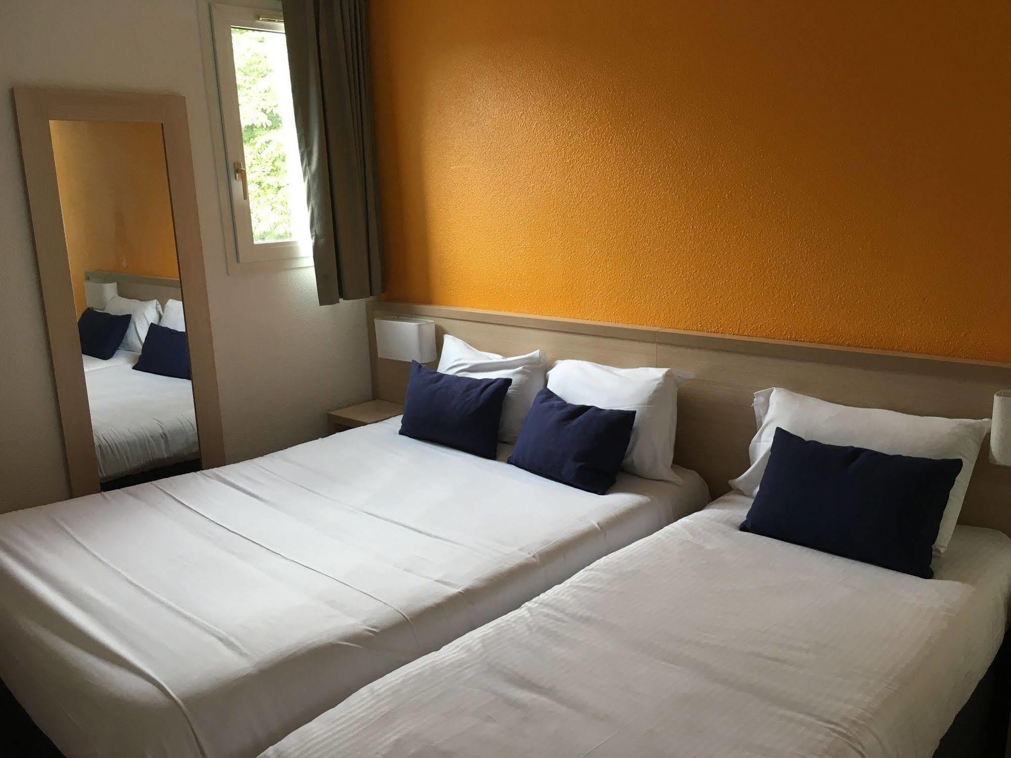 Budget Hotel Melun Sud - Dammarie Les Lys Eksteriør bilde